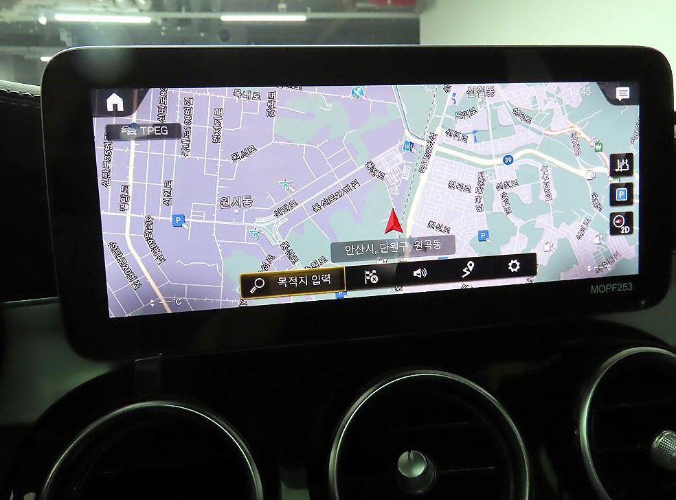 벤츠 GLC 클래스 GLC 300 e 4MATIC 사진 9