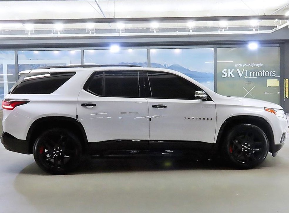 쉐보레 트래버스 3.6 AWD 레드라인 사진 3