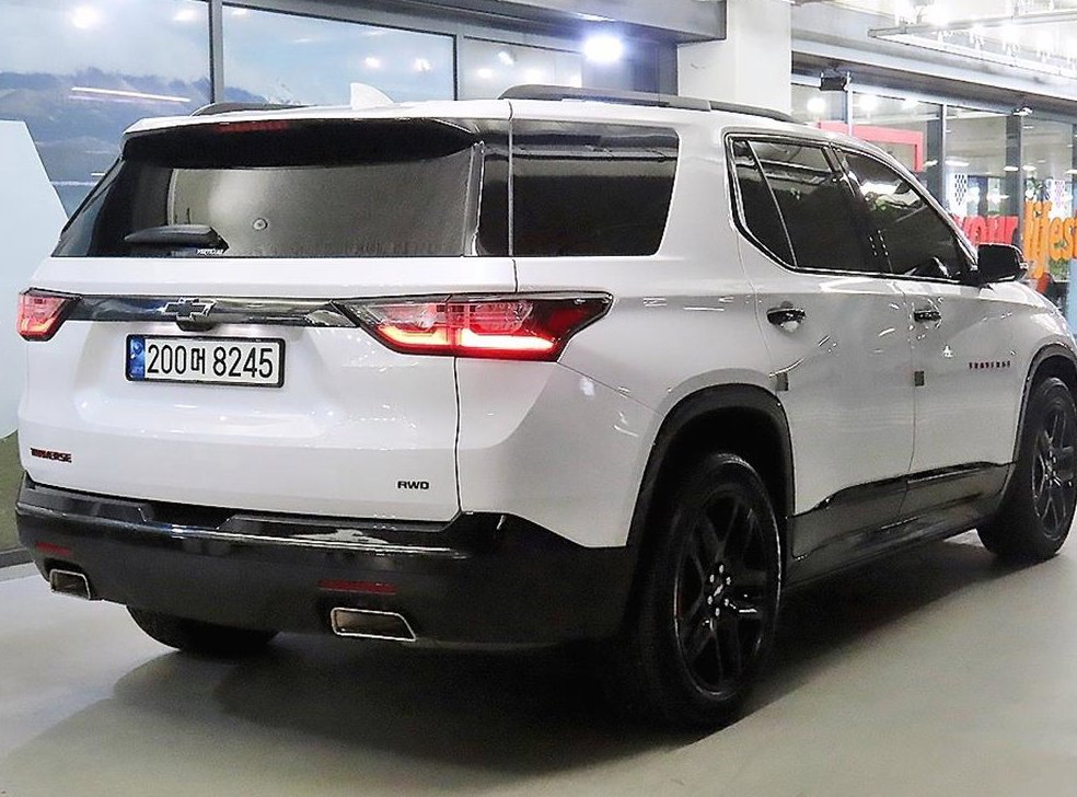 쉐보레 트래버스 3.6 AWD 레드라인 사진 4