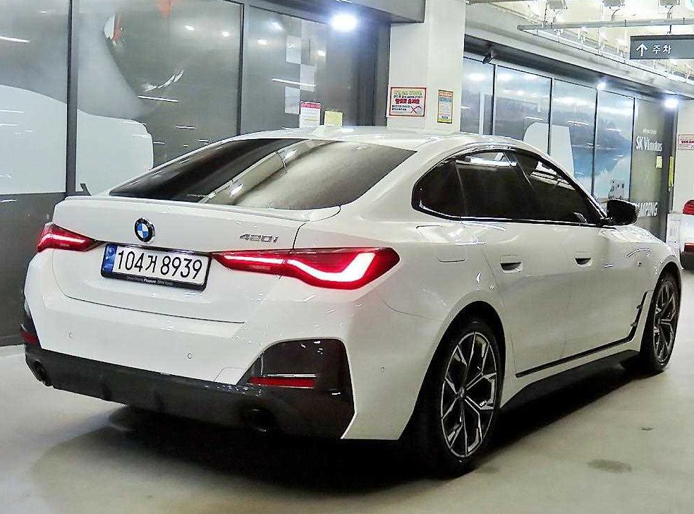 BMW 4시리즈 420i 그란쿠페M 스포츠 퍼포먼스팩 사진 4