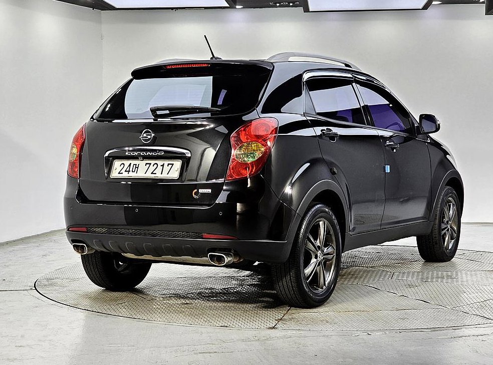 KG모빌리티(쌍용)  코란도 CLUBBY 2WD 사진 4