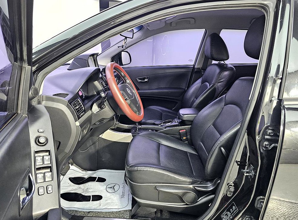 KG모빌리티(쌍용)  코란도 CLUBBY 2WD 사진 8