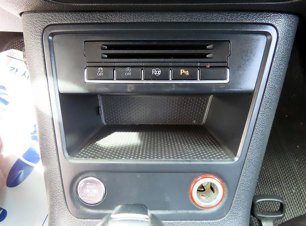 폭스바겐 티구안 2.0 TDI 프리미엄 사진 12