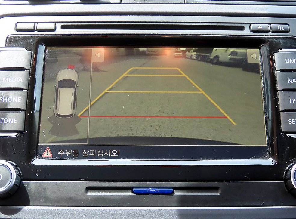 폭스바겐 티구안 2.0 TDI 프리미엄 사진 14