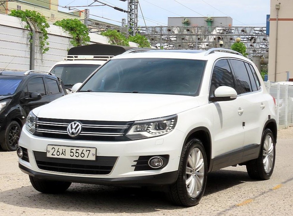 폭스바겐 티구안 2.0 TDI 프리미엄 사진 2