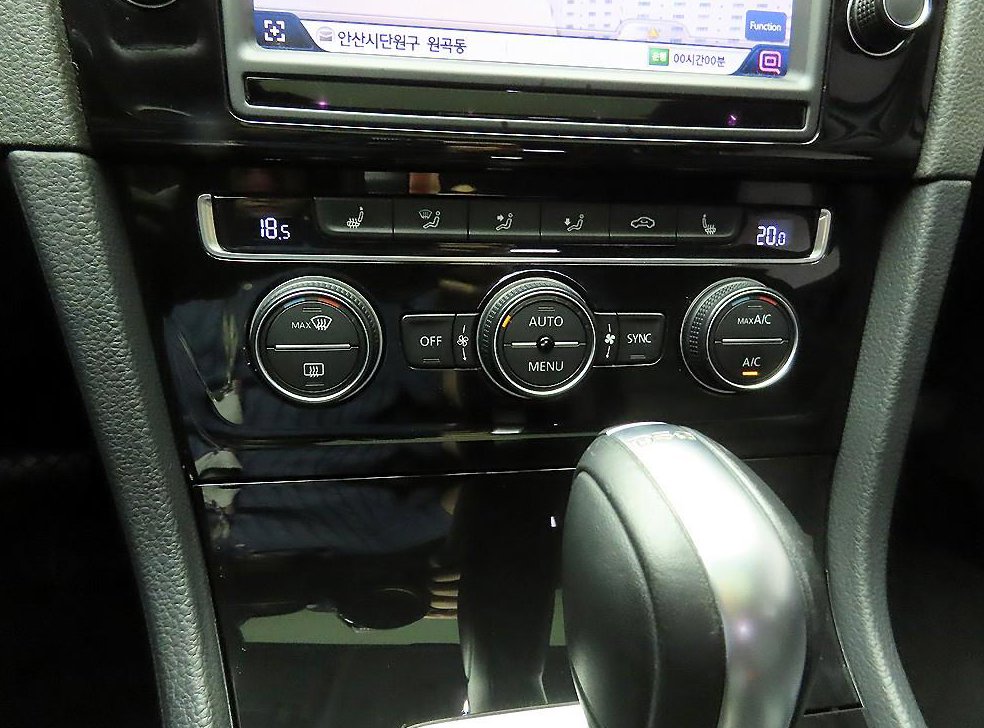 폭스바겐 골프 2.0 TDI 사진 16