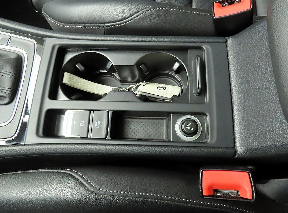 폭스바겐 골프 2.0 TDI 사진 17
