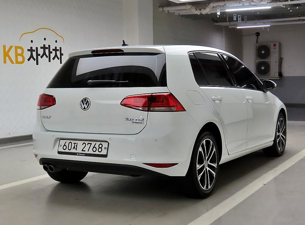 폭스바겐 골프 2.0 TDI 사진 4