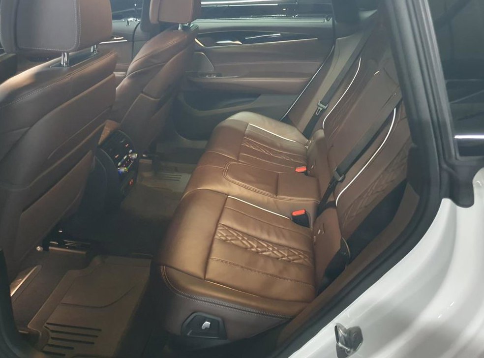 BMW 그란투리스모 630i xDrive M 스포츠 사진 9