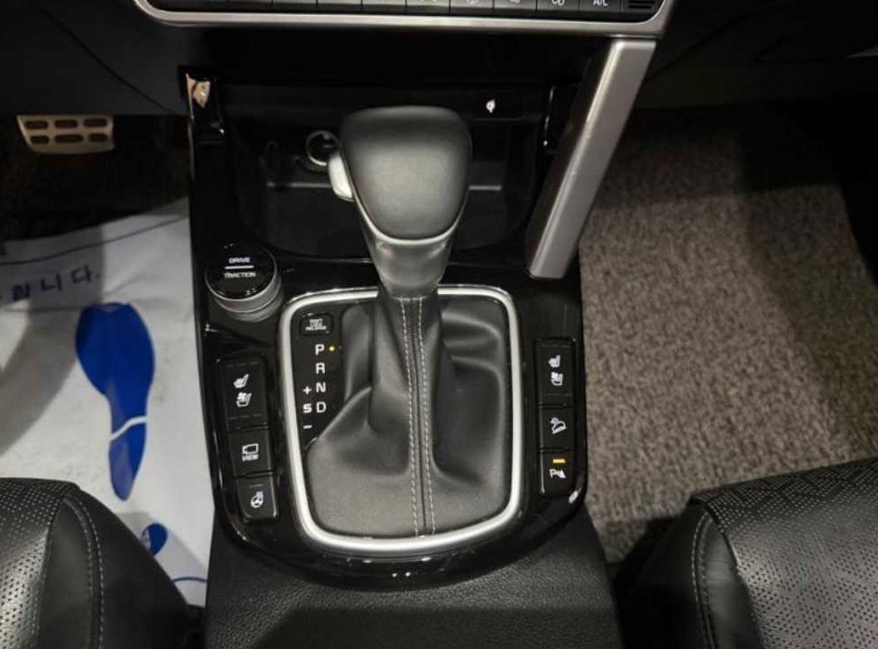 기아 셀토스 가솔린 1.6 터보 2WD 사진 13