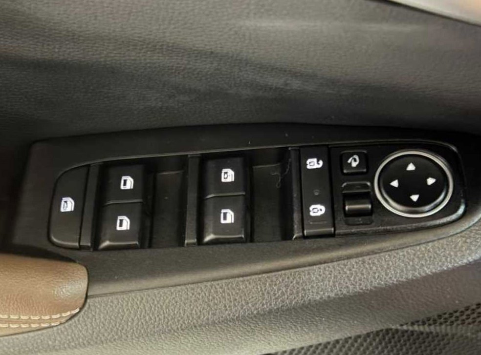기아 셀토스 가솔린 1.6 터보 2WD 사진 15