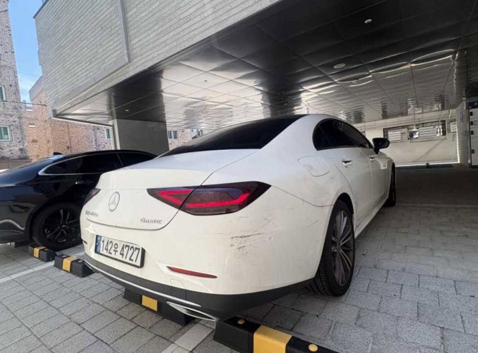 벤츠 CLS 클래스 CLS 400d 4MATIC 사진 6