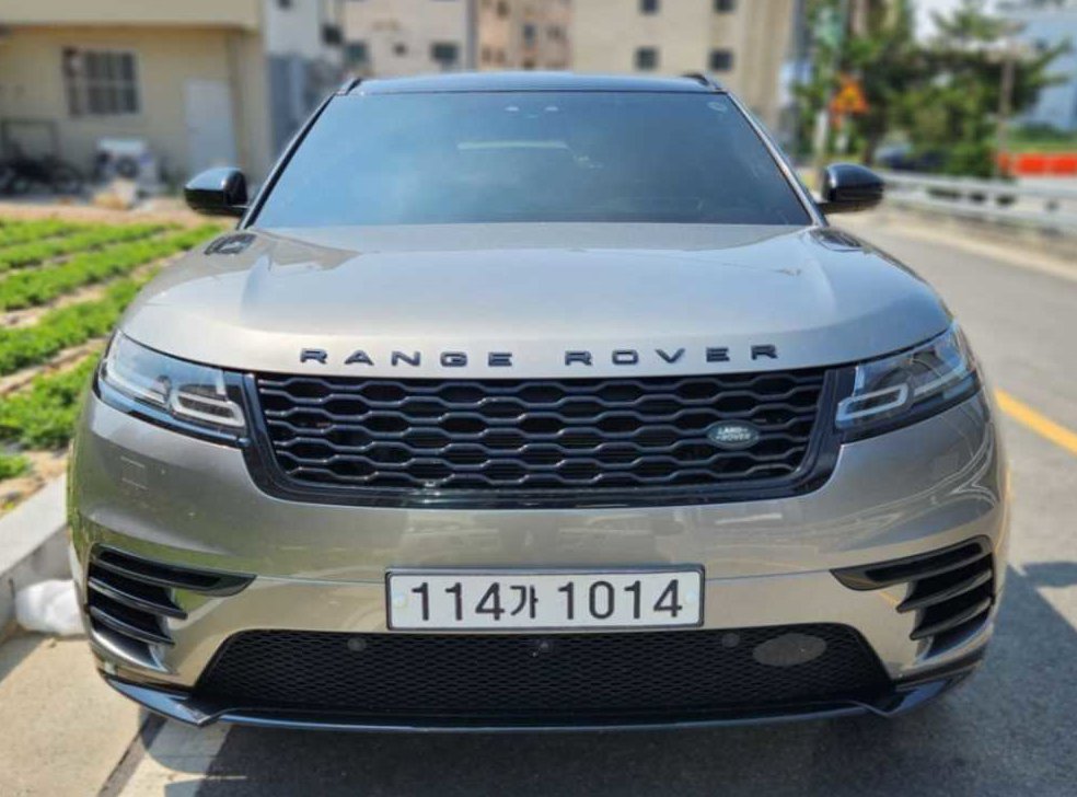 랜드로버 레인지로버 벨라 3.0 D300 R-다이나믹 HSE