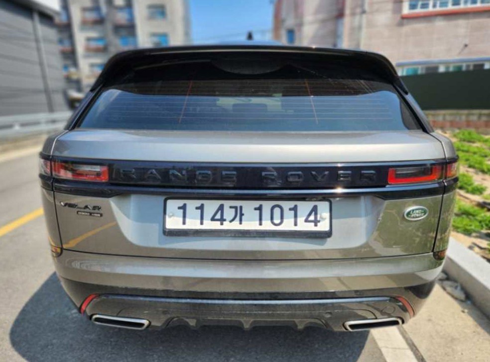 랜드로버 레인지로버 벨라 3.0 D300 R-다이나믹 HSE 사진 2