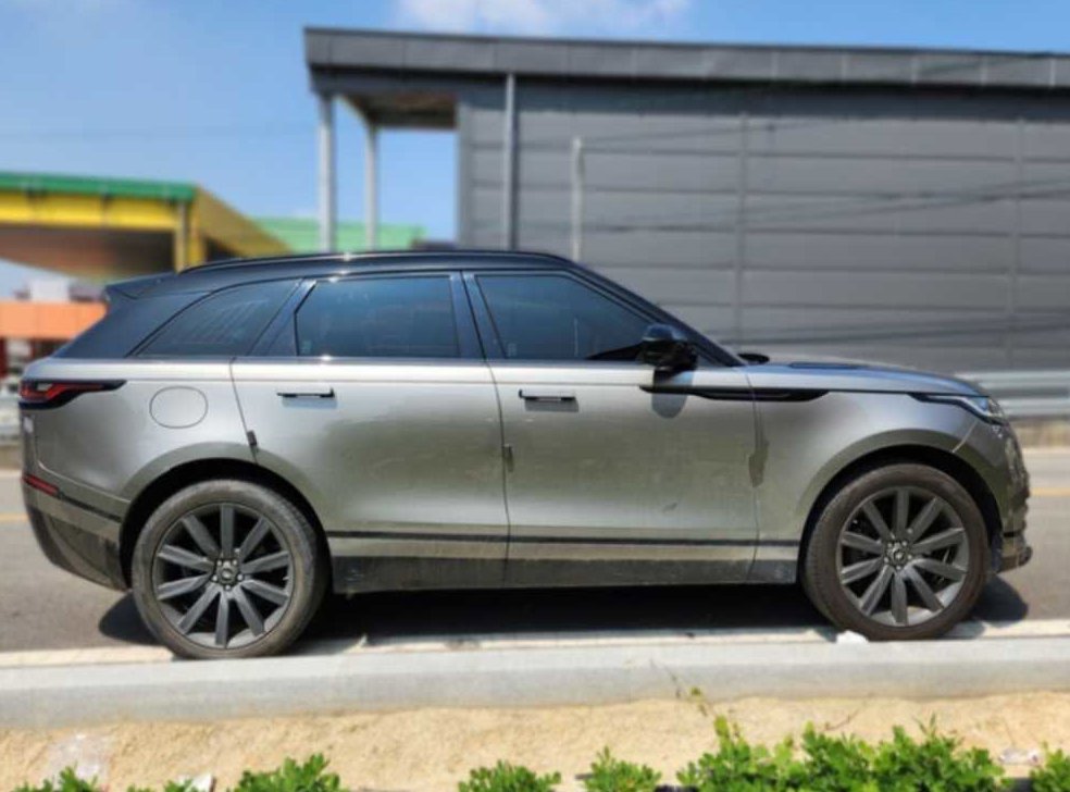 랜드로버 레인지로버 벨라 3.0 D300 R-다이나믹 HSE 사진 4