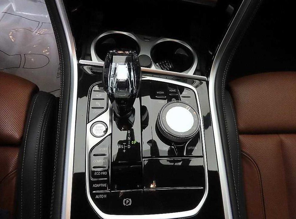 BMW iX iX 사진 10