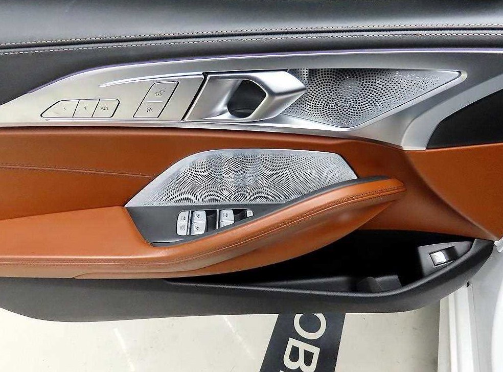 BMW iX iX 사진 11