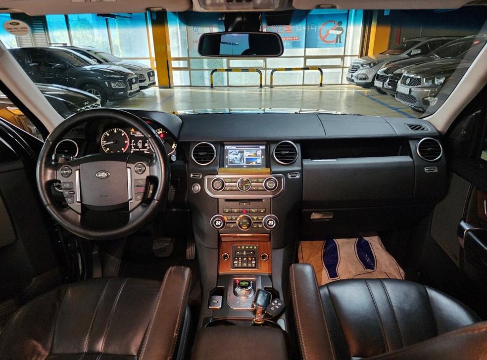 랜드로버 디스커버리 3.0 SDV6 SE 사진 11