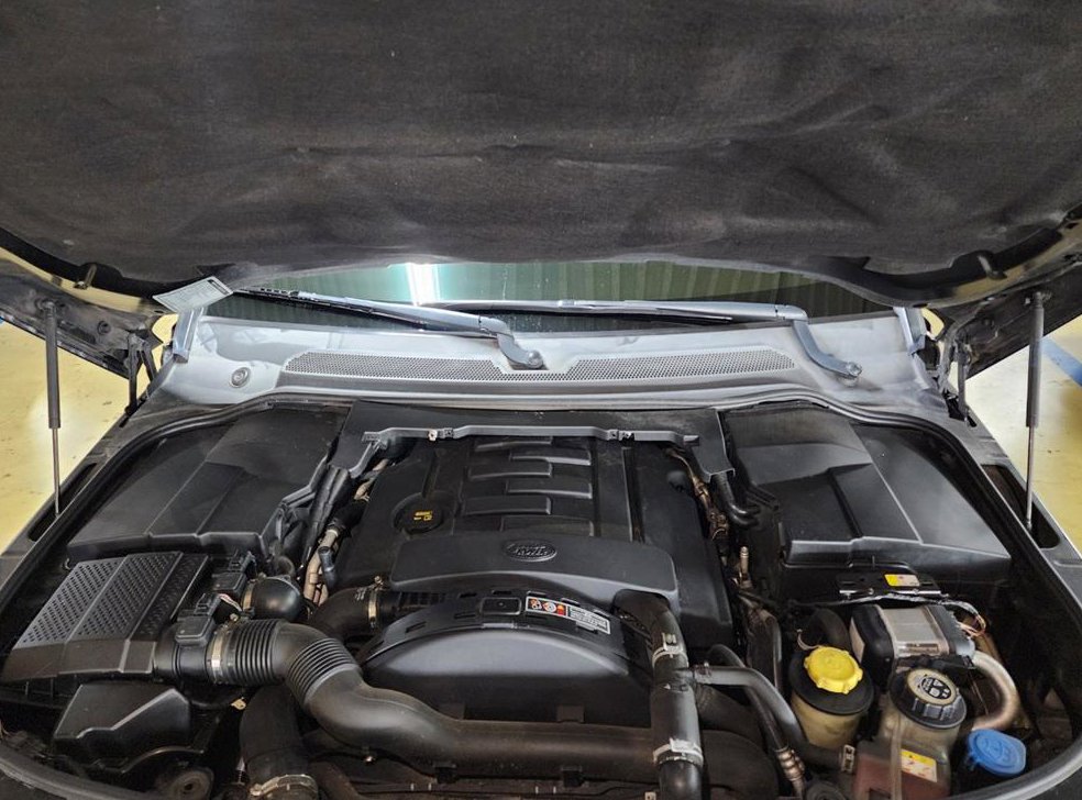 랜드로버 디스커버리 3.0 SDV6 SE 사진 8