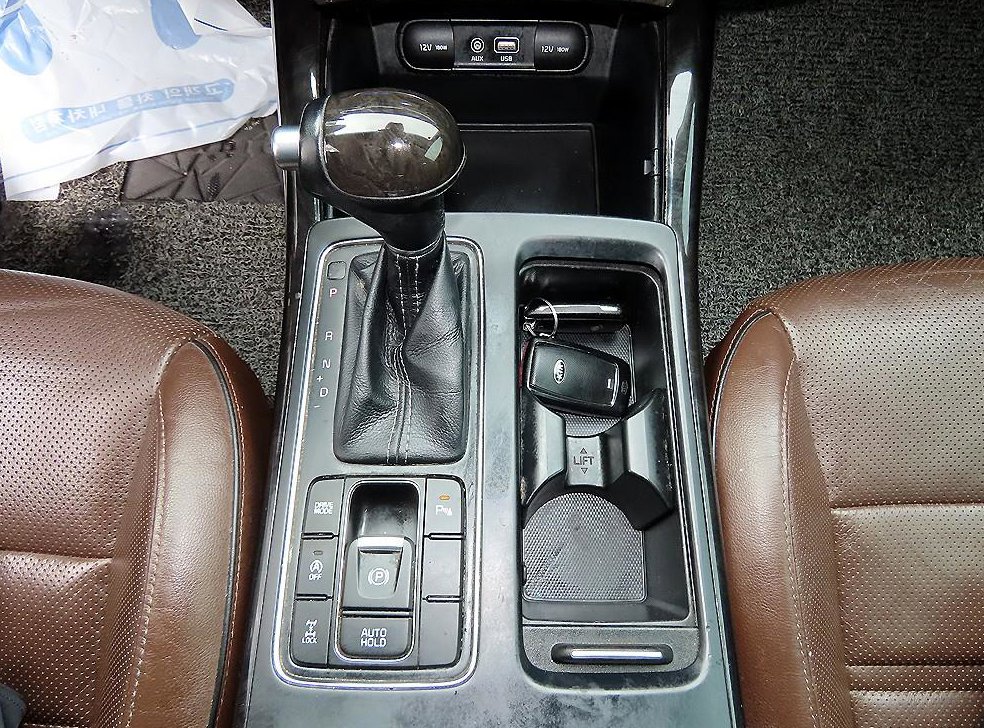 기아 쏘렌토 디젤 4WD 2.0 노블레스 사진 10