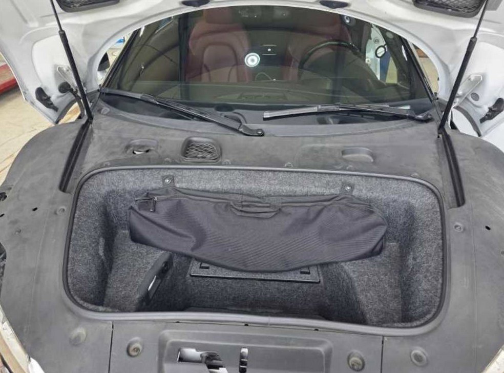아우디 R8 5.2 V10 스파이더 사진 5