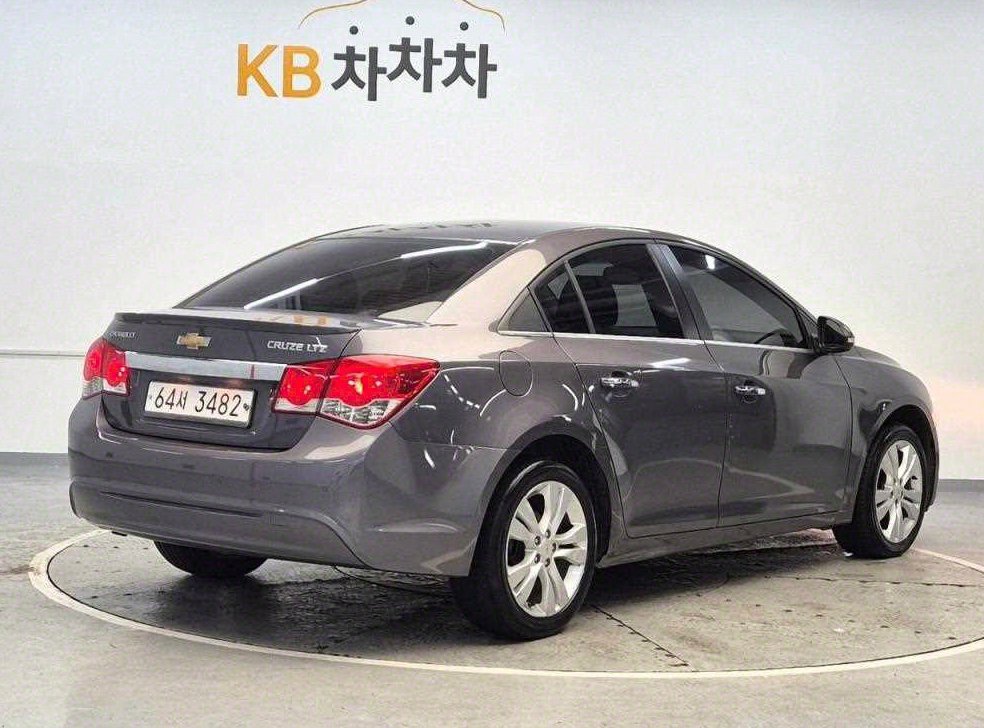 쉐보레 크루즈 1.8LTZ 사진 3