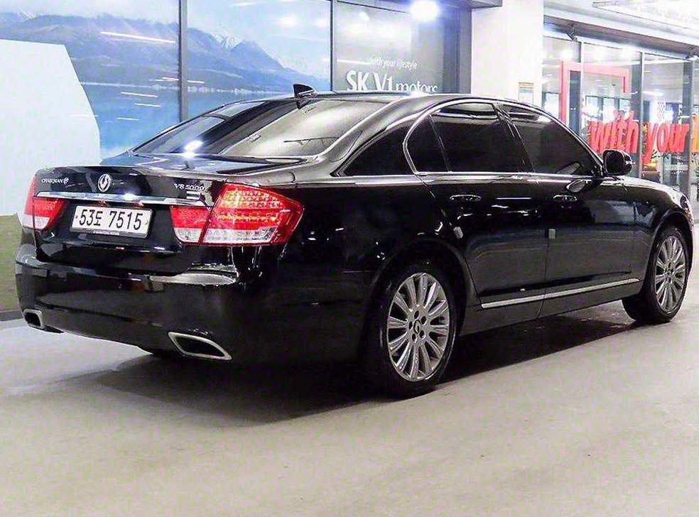 KG모빌리티(쌍용)  체어맨 가솔린 2WD V8 5000 사진 4