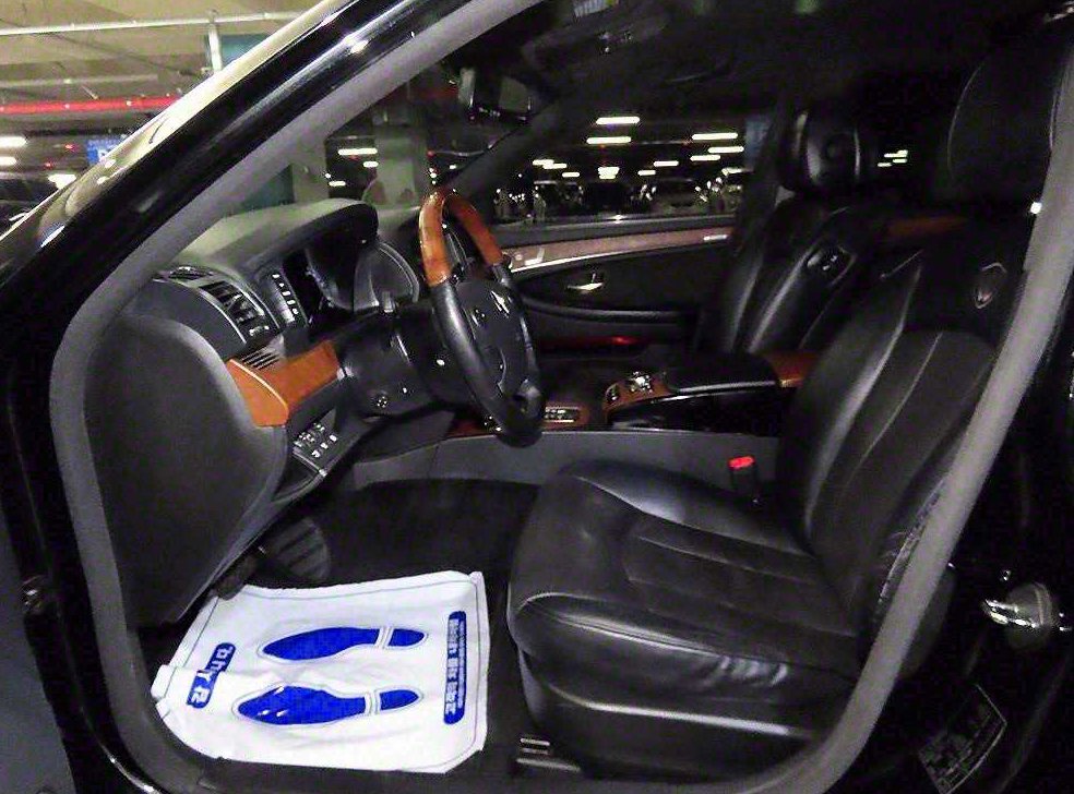 KG모빌리티(쌍용)  체어맨 가솔린 2WD V8 5000 사진 6