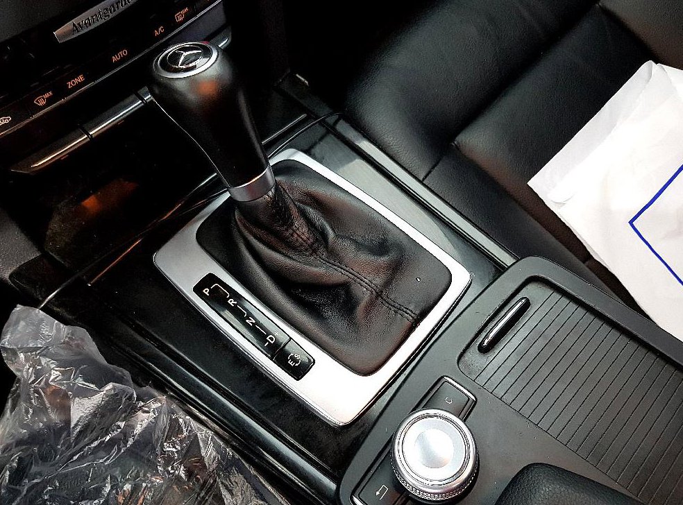 벤츠 E 클래스 E220 CDI 아방가르드 사진 13