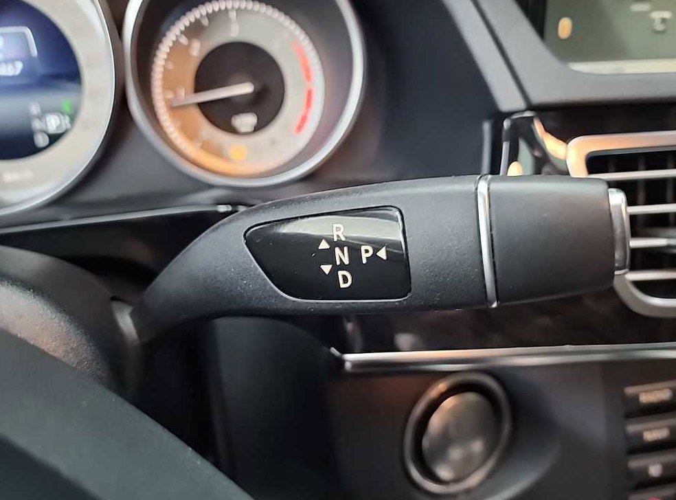 벤츠 E 클래스 E220 CDI 아방가르드 사진 8