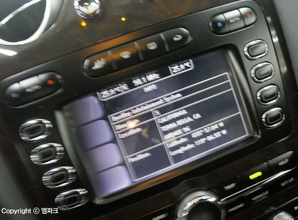벤틀리 컨티넨탈 GT 스피드 사진 12