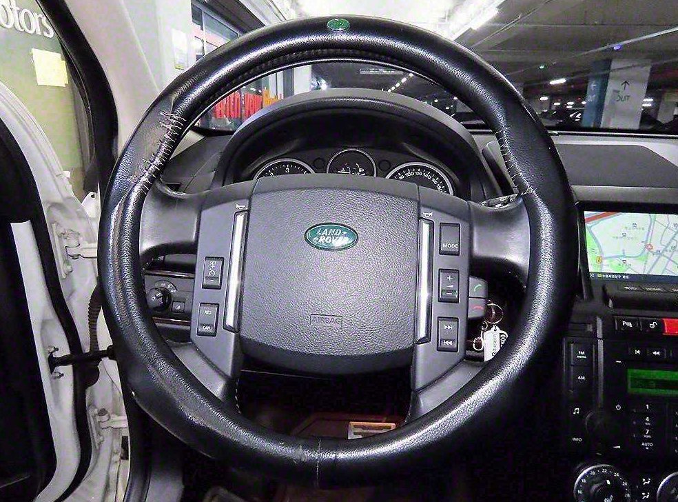 랜드로버 프리랜더 2.2 SD4 HSE 사진 8