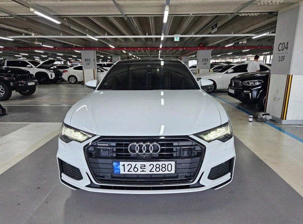 아우디 A6 45 TFSI 콰트로 프리미엄 사진 2