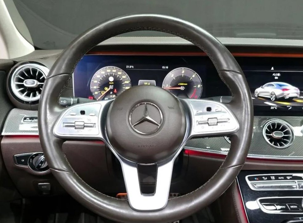 벤츠 CLS 클래스 CLS 300d AMG Line 사진 13