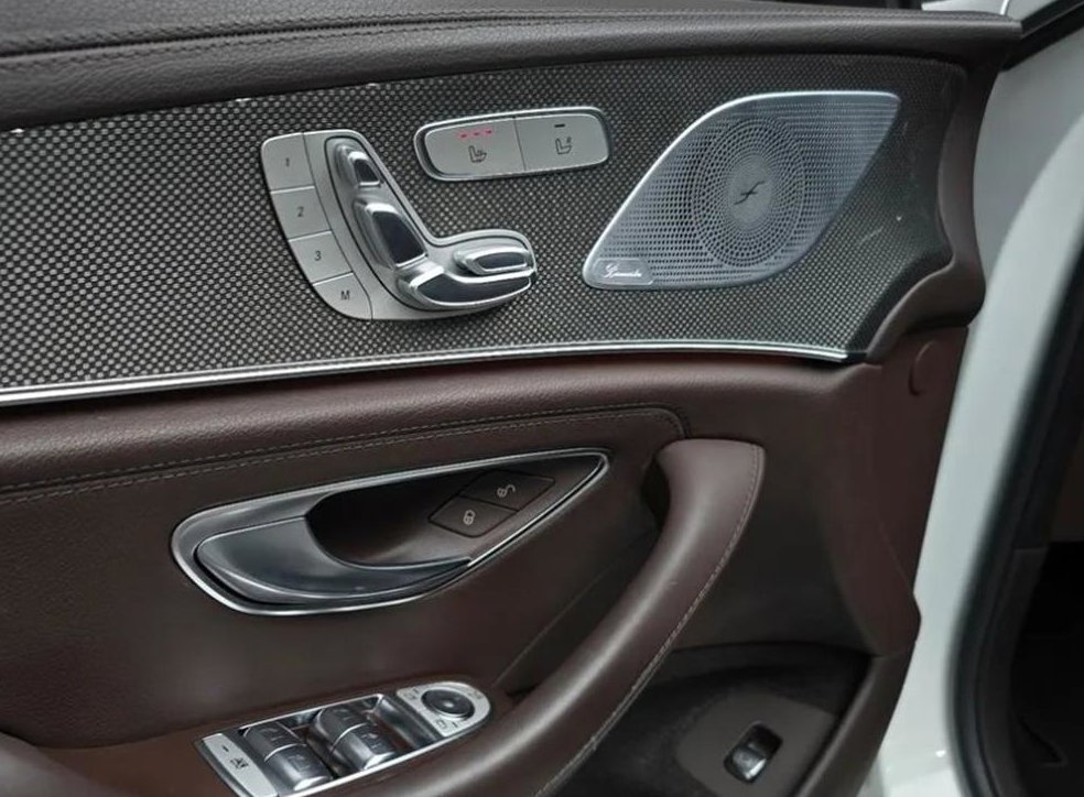 벤츠 CLS 클래스 CLS 300d AMG Line 사진 18