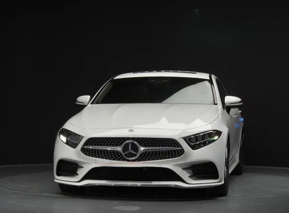 벤츠 CLS 클래스 CLS 300d AMG Line 사진 3