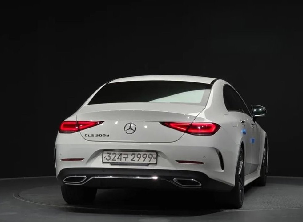 벤츠 CLS 클래스 CLS 300d AMG Line 사진 4