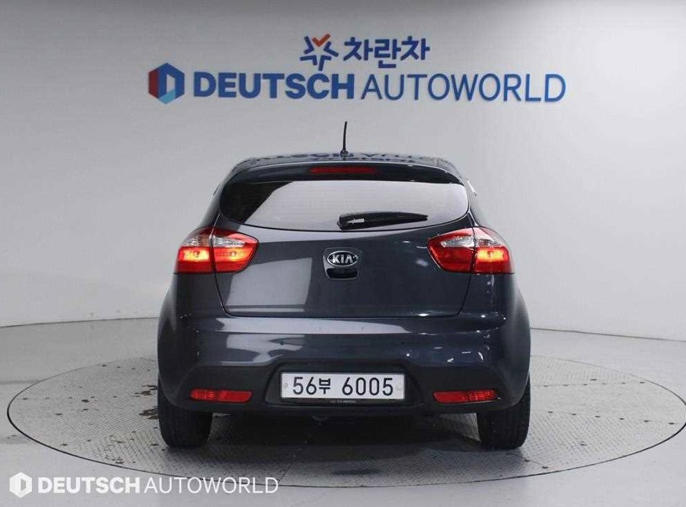 기아 프라이드 1.4 디젤 해치백 사진 4