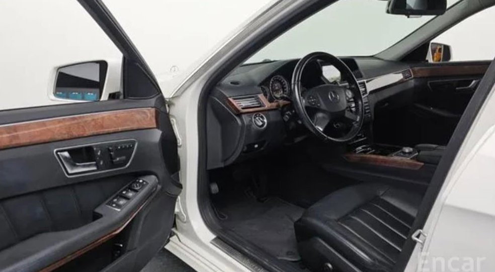 벤츠 E 클래스 E300 엘레강스 사진 14