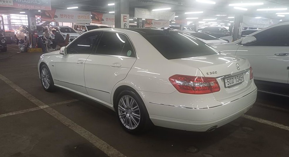 벤츠 E 클래스 E300 엘레강스 사진 3