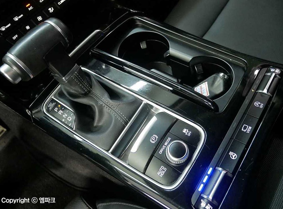 기아 스팅어 가솔린 2.0 터보 AWD 사진 12