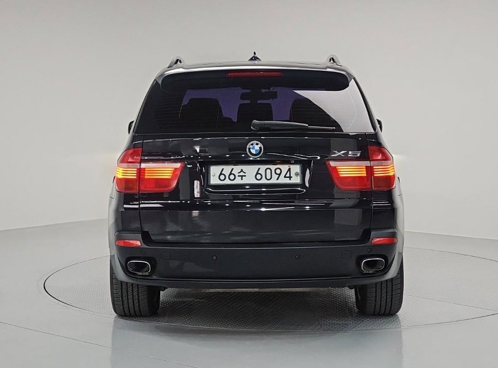 BMW X5 xDrive 48i 사진 5