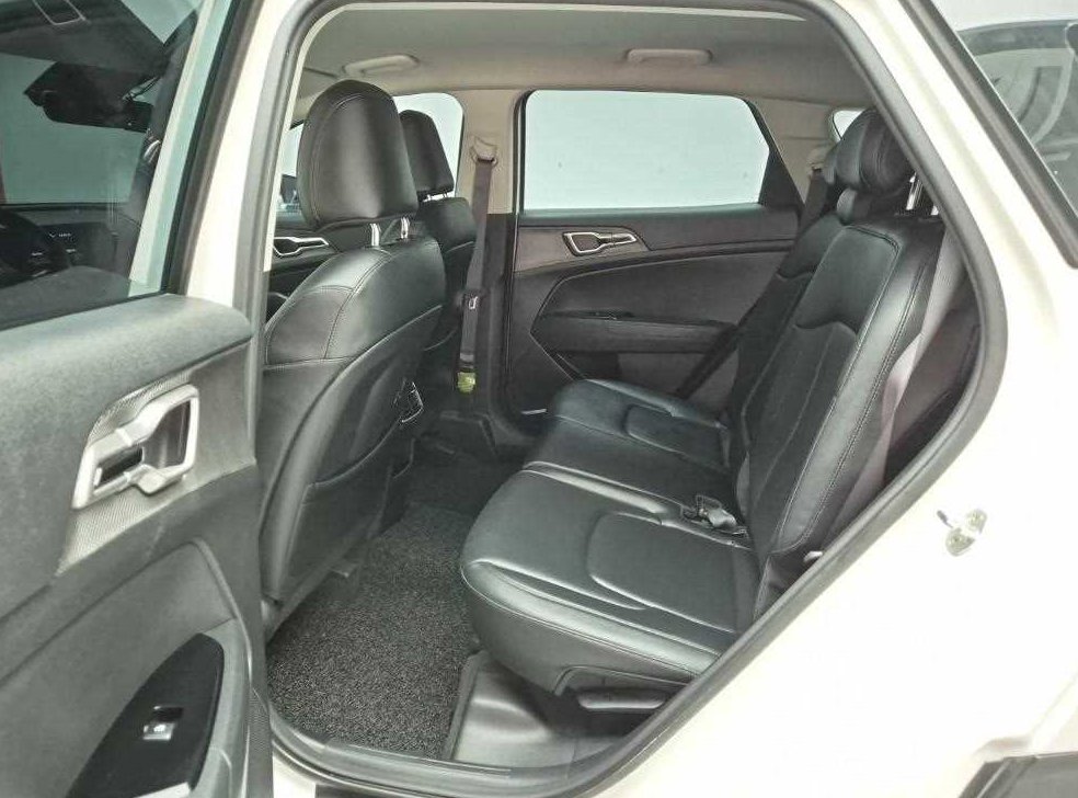 기아 스포티지 2.0 디젤 2WD 사진 12