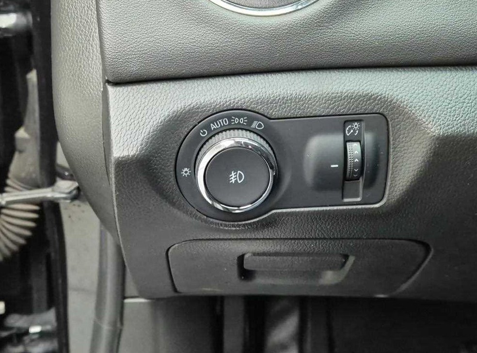 쉐보레 크루즈 1.8LTZ 사진 18
