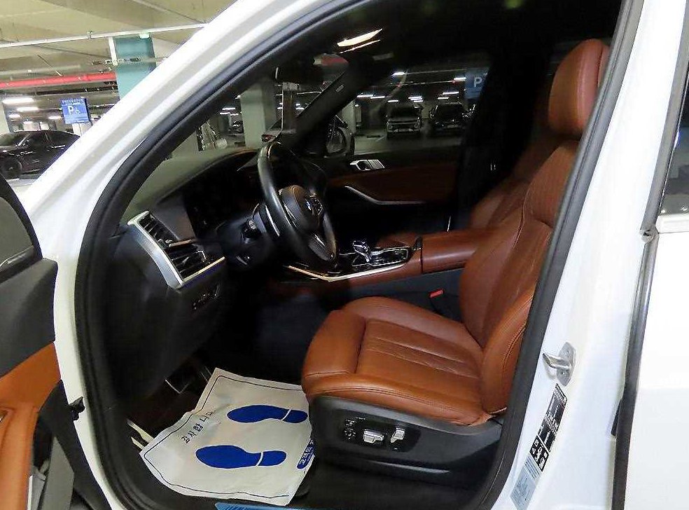 BMW X7 xDrive 40i M 스포츠 사진 6