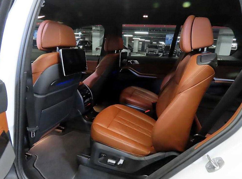 BMW X7 xDrive 40i M 스포츠 사진 7