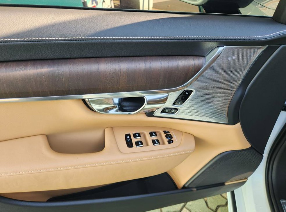 볼보 S90 B5 인스크립션 사진 11