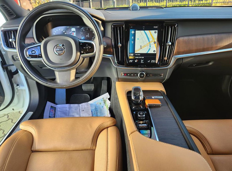 볼보 S90 B5 인스크립션 사진 13