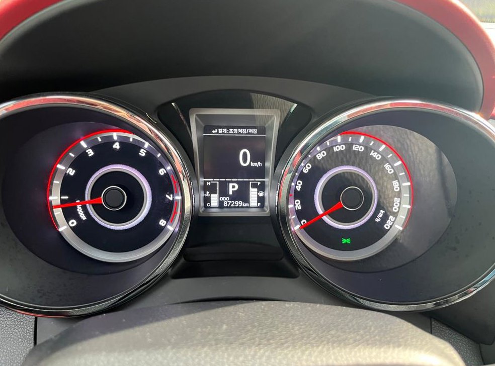 KG모빌리티(쌍용)  티볼리 가솔린 2WD 1.6 LX 사진 5