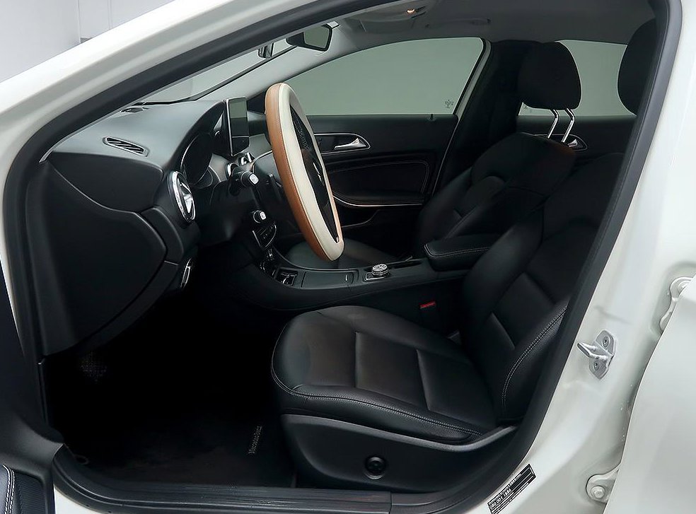 벤츠 GLA 클래스 GLA200 CDI 4MATIC 사진 11